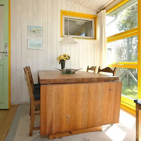 Two-bedroom Holiday In 1 Feriehus